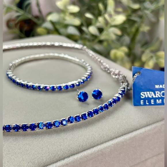 MycostSALE‼️SWAROVSKI SET !! 20 CARATS Rhodium Plated. Genuine Swarovski - Picture 2 of 13